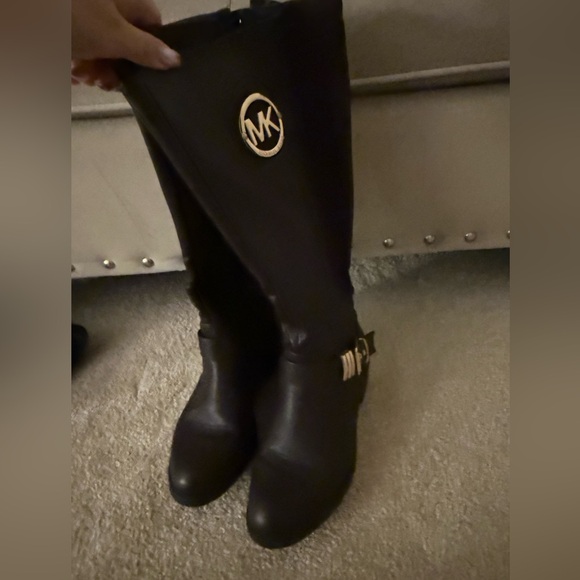 Brown Michael Kors Boots - Picture 5 of 6